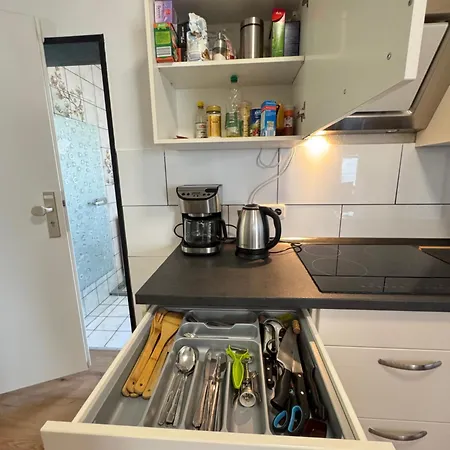 In Herzogenrath-strass Für Max 4 Gäste * Herzogenrath