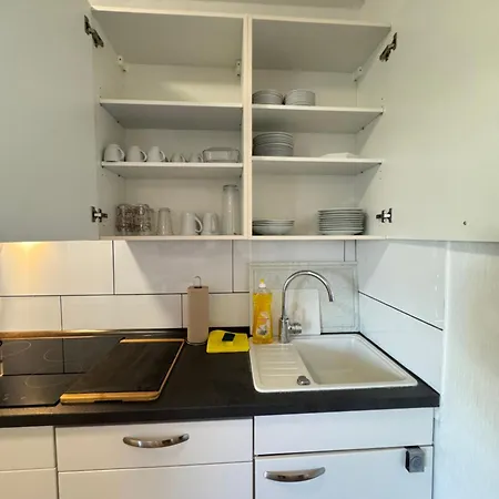 Apartment In Herzogenrath-strass Für Max 4 Gäste