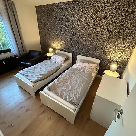 In Herzogenrath-strass Fuer Max 4 Gaeste Apartment