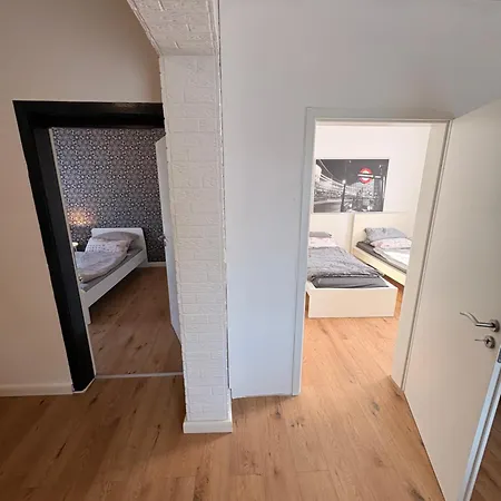 In Herzogenrath-strass Für Max 4 Gäste Apartment